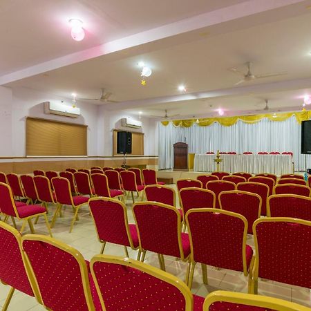Sree Gokulam Residency 호텔 Thrissur 외부 사진
